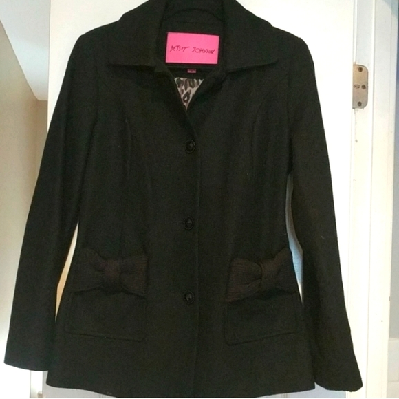 Betsy Johnson Gorgeous coat - Picture 1 of 4
